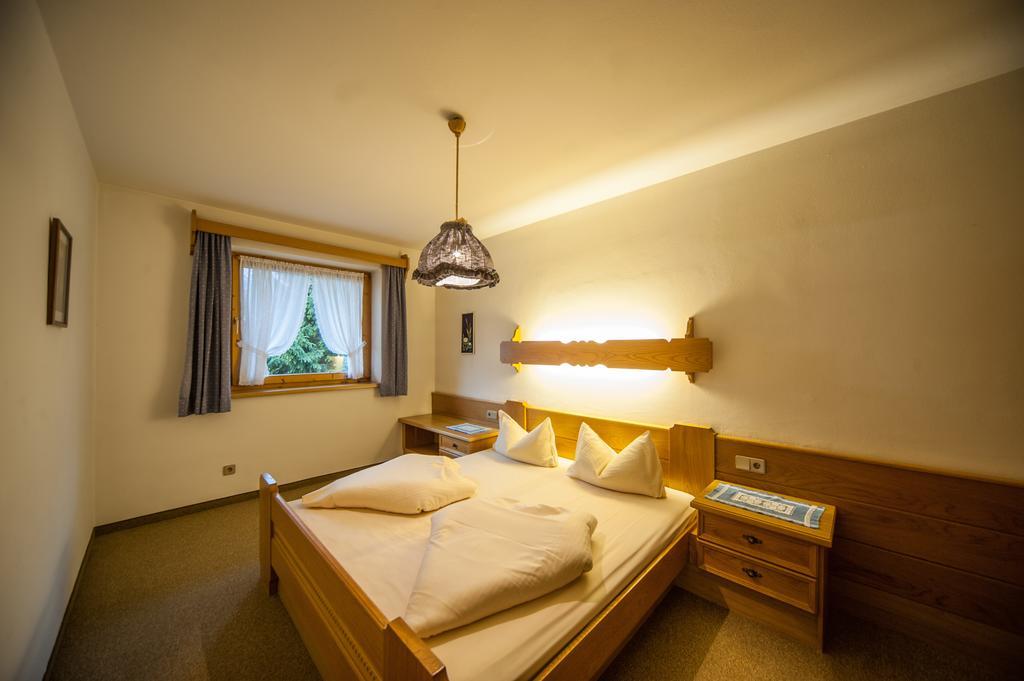 Ferienhaus Larinmos Lermoos Habitación foto